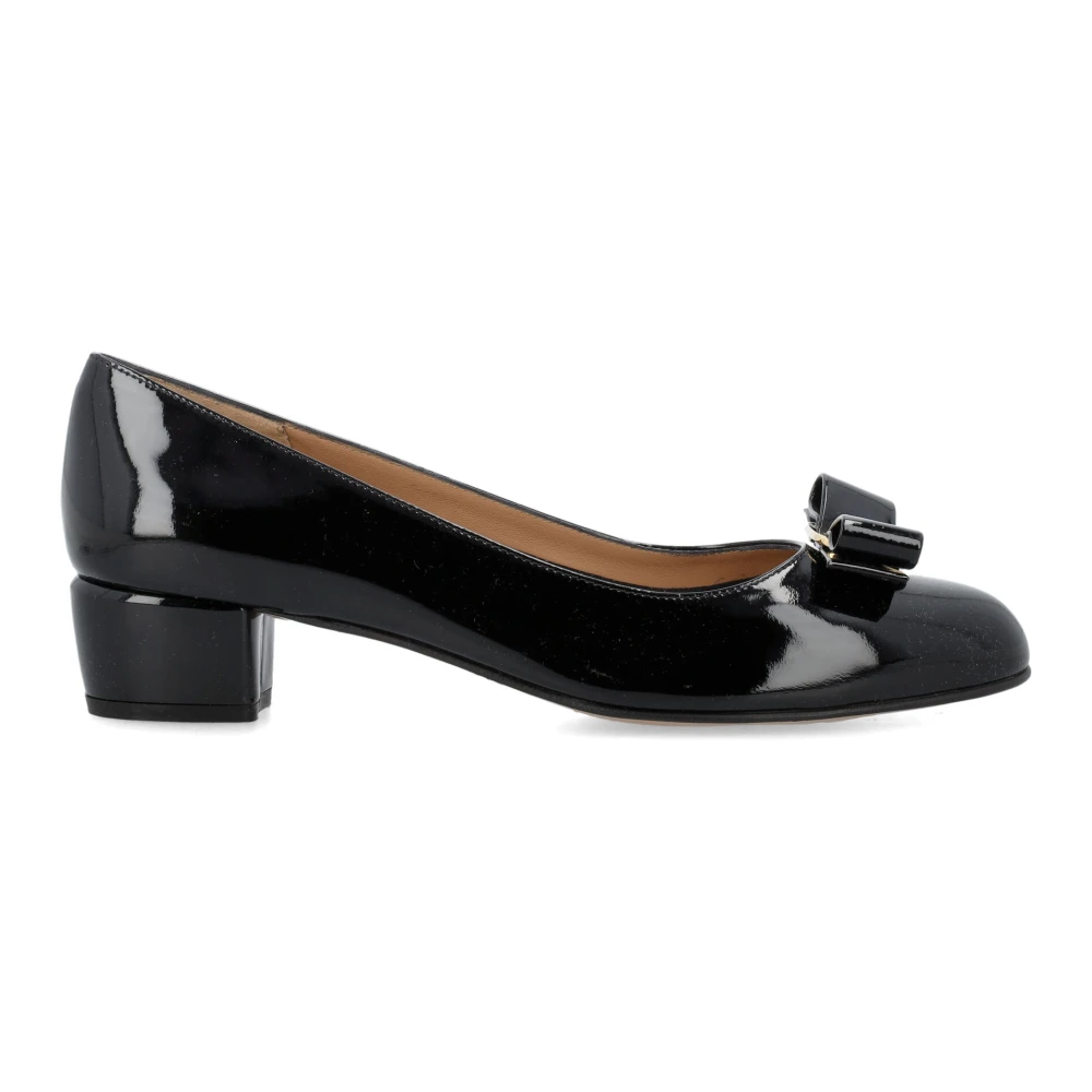 Salvatore Ferragamo Zwarte Leren Ballerina met Strikdetail Black Dames