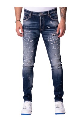 slim-fit-jeans