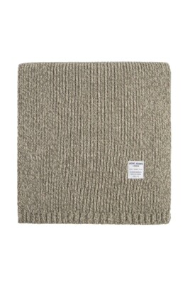 classic-mens-winter-scarf