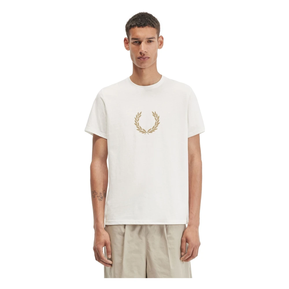 Fred Perry Grafische Laurel Wreath T-shirt Beige Heren