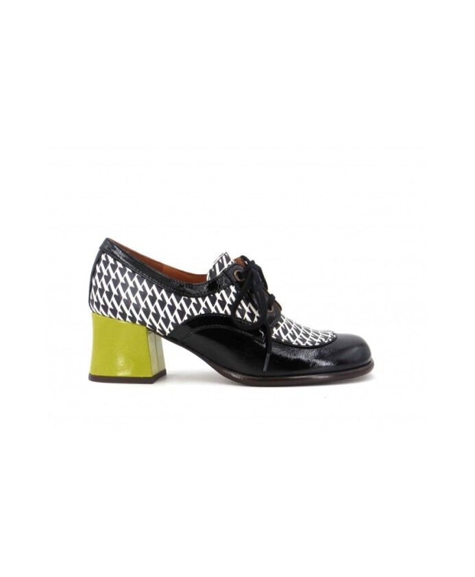 bottines-a-lacets-et-talons