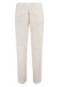linnen-tapered-broek-in-room