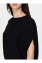 pull-en-cachemire-noir-a-col-en-v