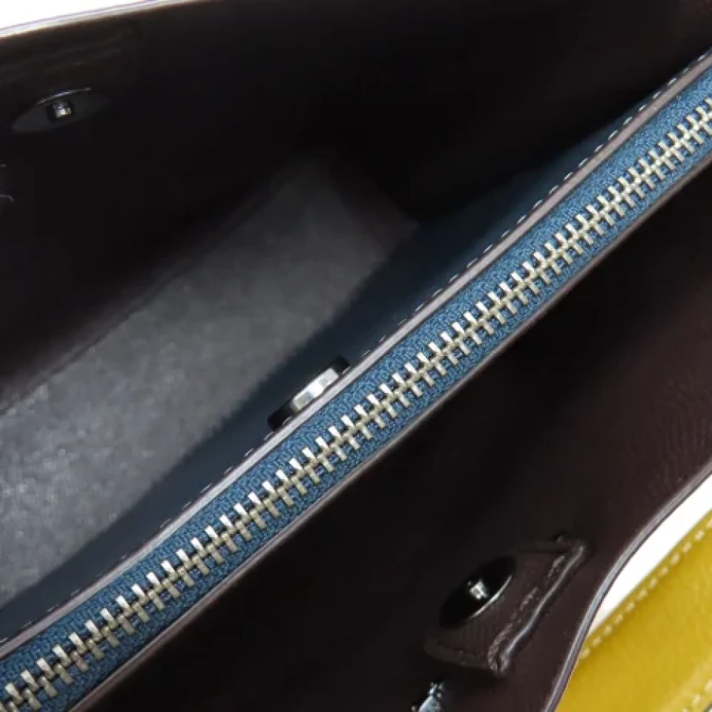 Coach Pre-owned Leather handbags Yellow Dames