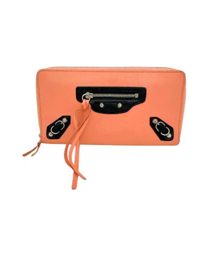 pre-owned-cuir-sacs-main