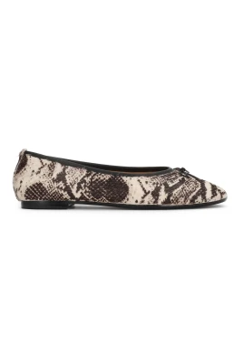 Marve Ballerinas