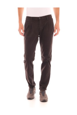 denim-pants
