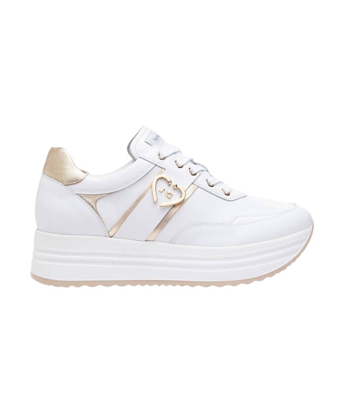 sneakers-compensees-en-cuir-blanc-avec-detail-dore