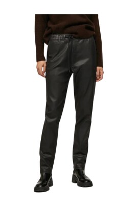 leather-trousers