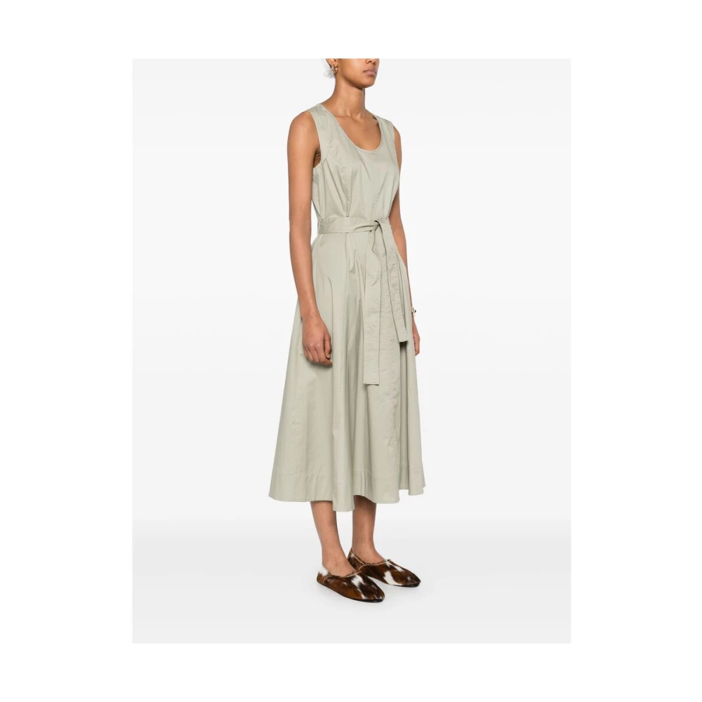 PESERICO Khaki Mouwloze Jurk met Riem en Zakken Green Dames