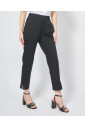 zwarte-broek-met-elastische-taille