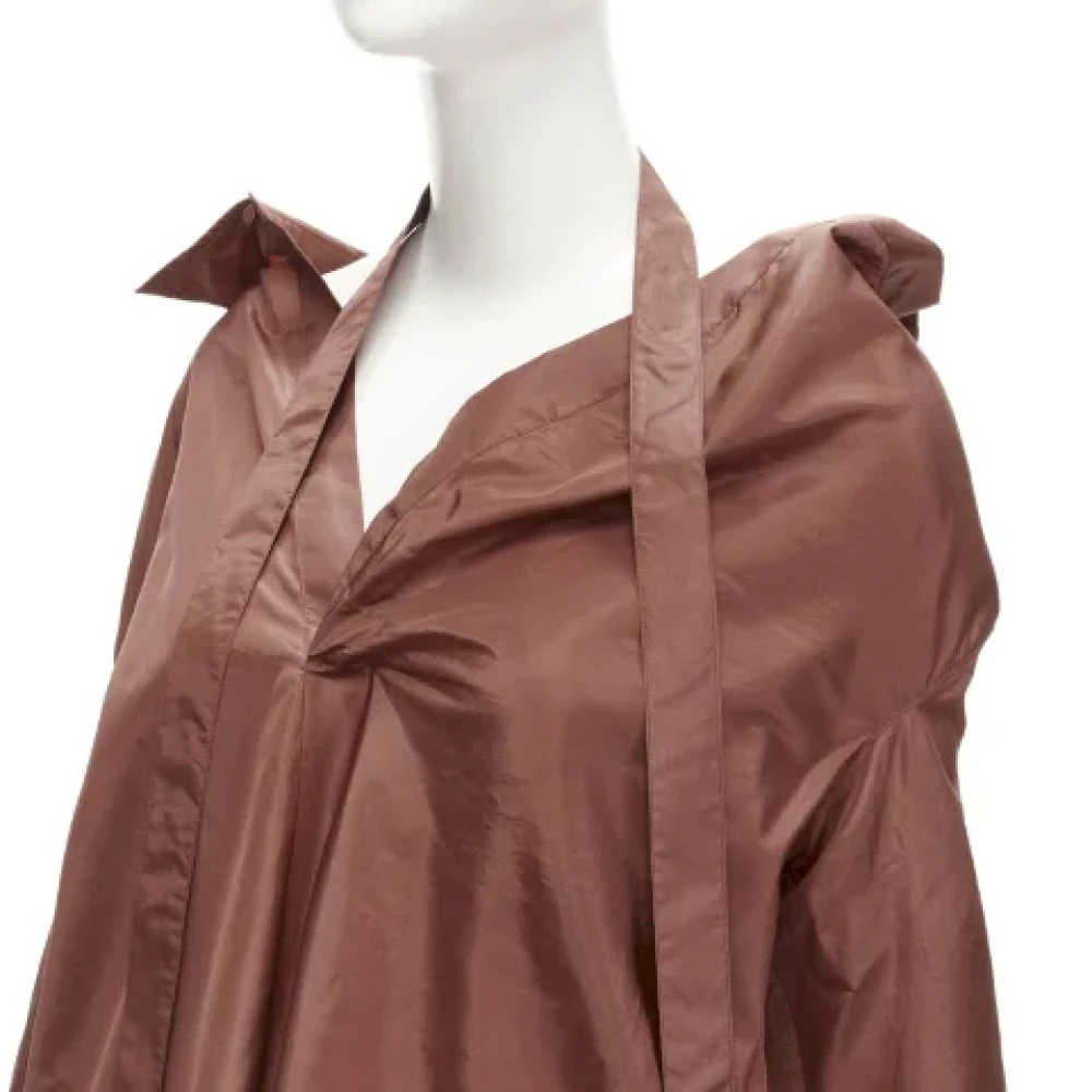 Valentino Vintage Pre-owned Silk tops Brown Dames