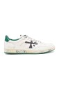 sneakers-blanches-modele-elegant
