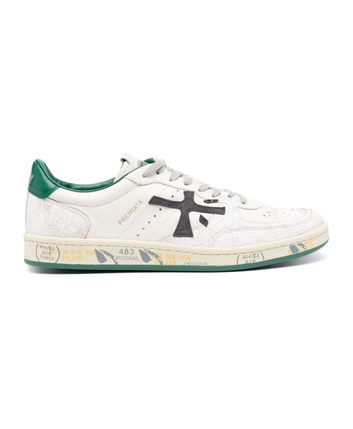 sneakers-blanches-modele-elegant