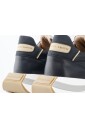 hyde-woman-black-gold