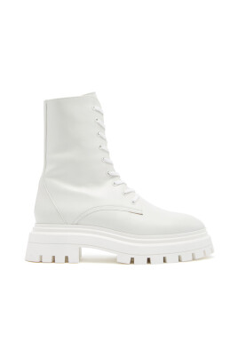 bottines-elegantes-a-lacets