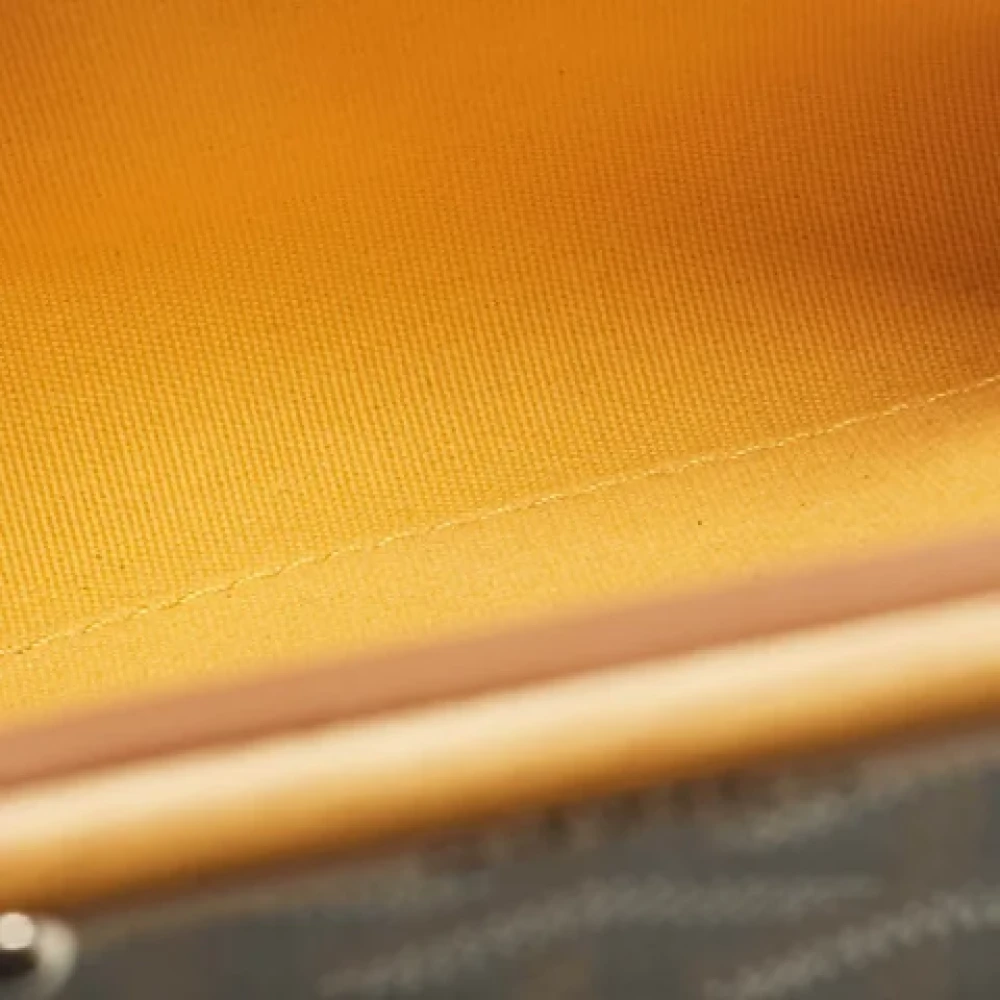 Goyard Vintage Pre-owned Coated canvas clutches Brown Dames