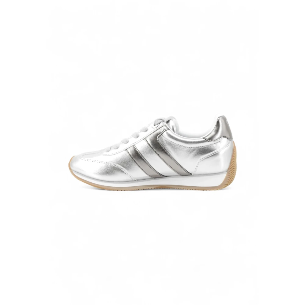 Guess Saphia Laminated Running Shoe Dames Schoenen Grijs