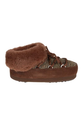 EVX Chalet Mules