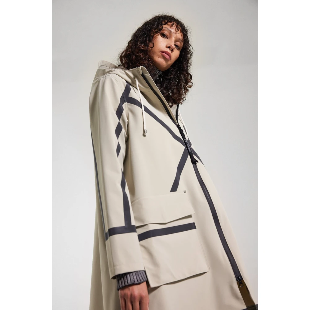 Stutterheim Lichtgewicht A-Lijn Regenjas met Tape Strepen Beige Dames