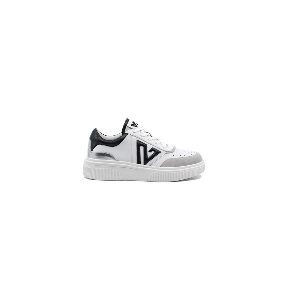 Shoes > Sneakers - - Emanuelle Vee - Modalova