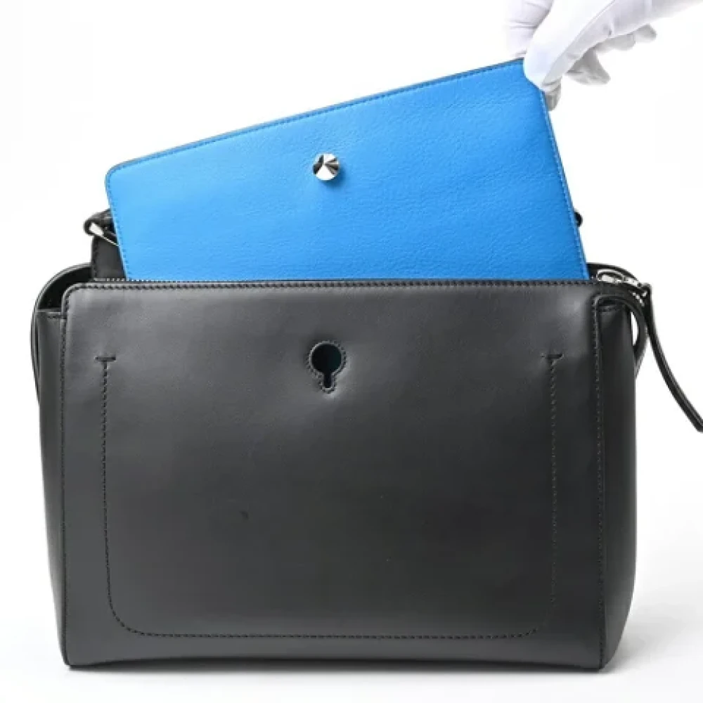 Fendi Vintage Pre-owned Leather shoulder-bags Black Dames