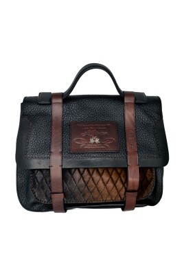 black-leather-messenger-bag