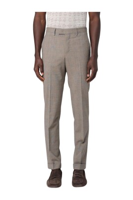 checkered-pattern-trousers-cuffed-hem