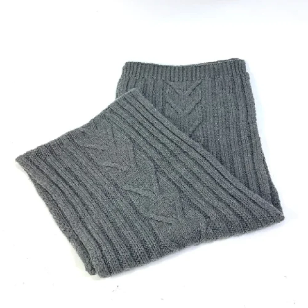 Louis Vuitton Vintage Pre-owned Wool scarves Gray Dames