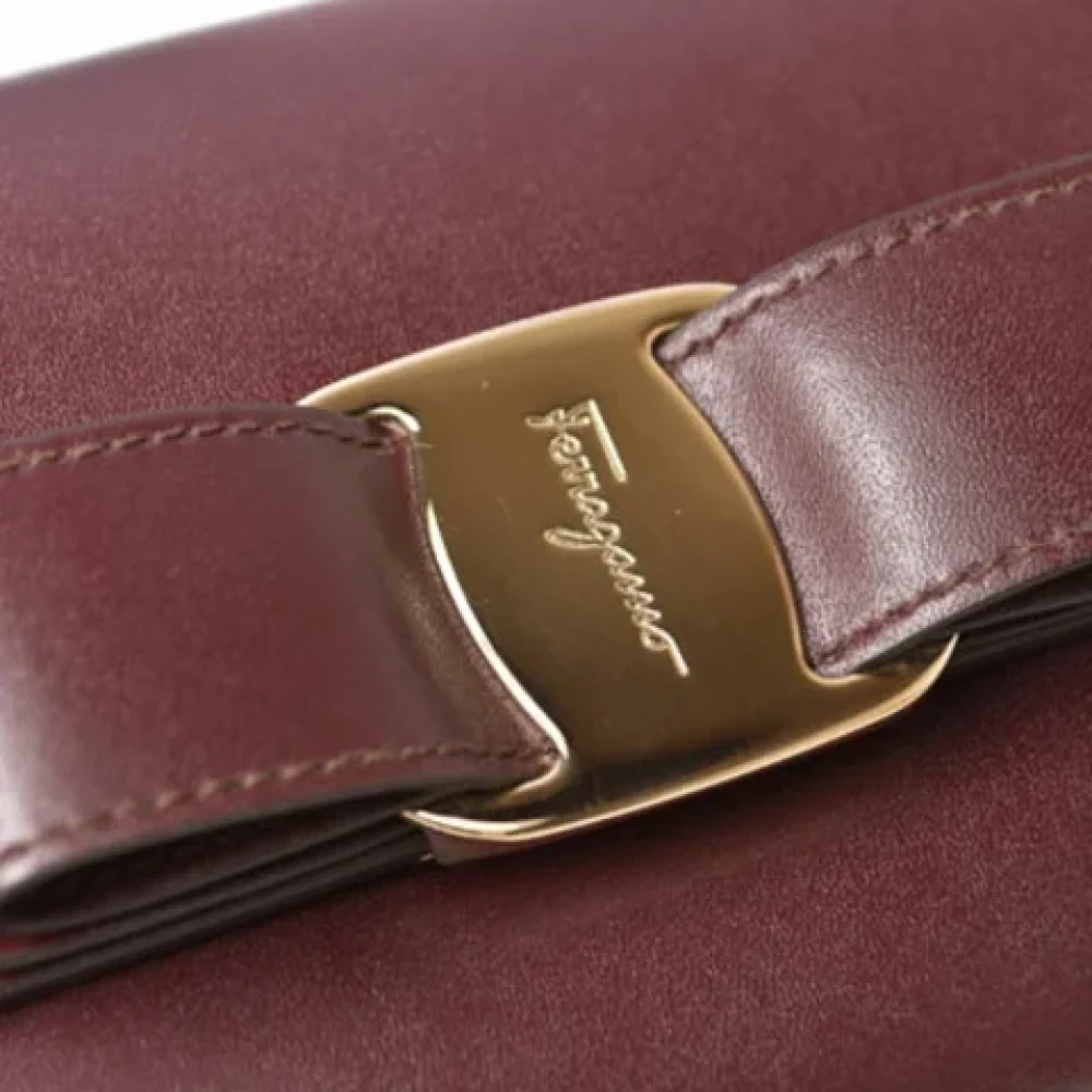 Salvatore Ferragamo Pre-owned Leather wallets Brown Dames