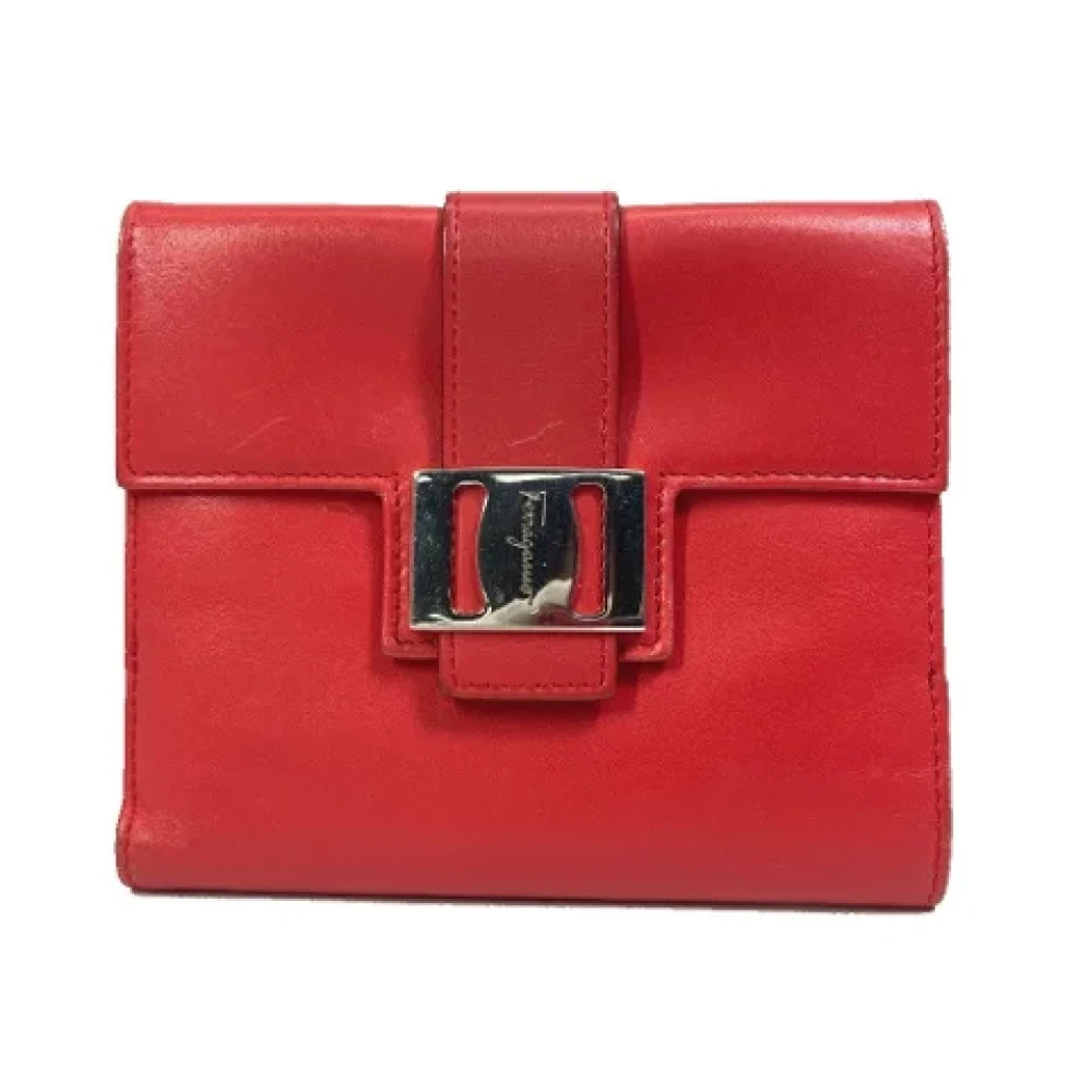 Salvatore Ferragamo Pre-owned Leather wallets Red Dames