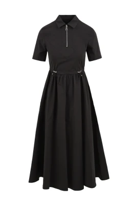 Svart Klänning Modell 9AW776 8507
