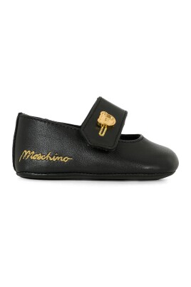 black-leather-ballet-flats-with-teddy-bear-detail
