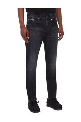 slimmy-tapered-special-edition-stretch-tek-untouched-black-jeans