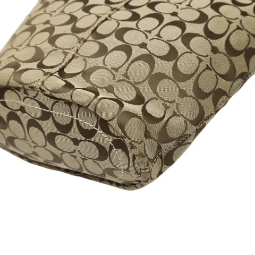 Coach Pre-owned Fabric shoulder-bags Brown Dames
