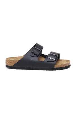 black-sandals-with-cork-footbed