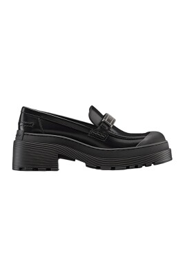 black-leather-loafers-elegant-style