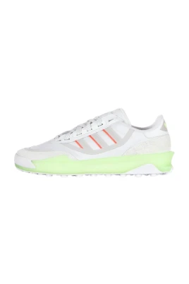 Indoor CT Sneakers