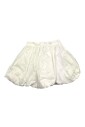 white-girl-skirt-fashionable-style