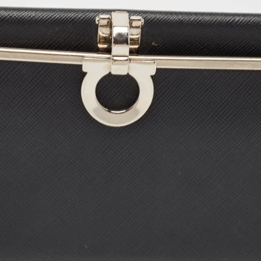 Salvatore Ferragamo Pre-owned Leather wallets Black Dames