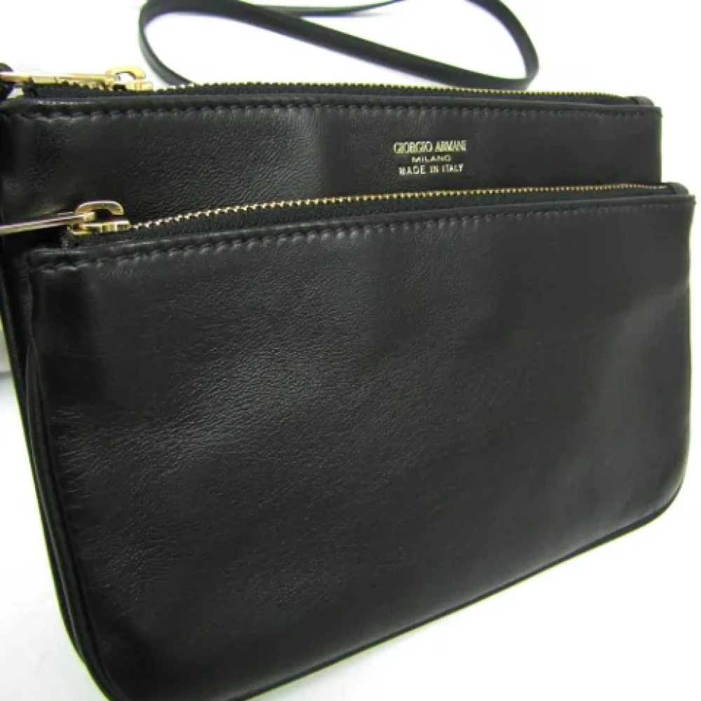Armani Pre-owned Leather shoulder-bags Black Dames