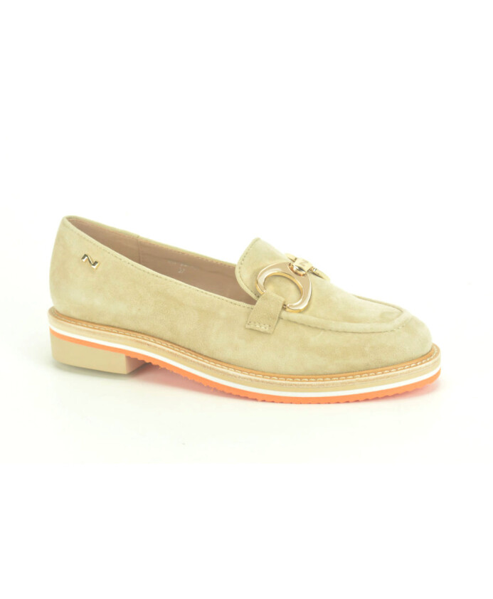 beige-daim-moccasin-loafers