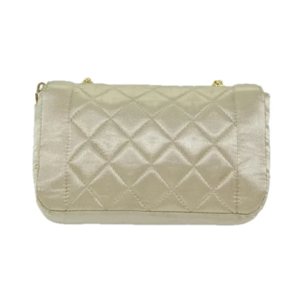 Chanel Vintage Pre-owned Satin chanel-bags Yellow Dames