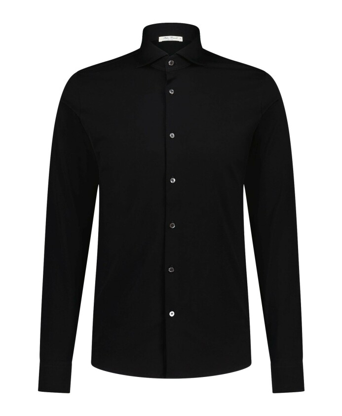 chemise-slim-fit-avec-col-requin
