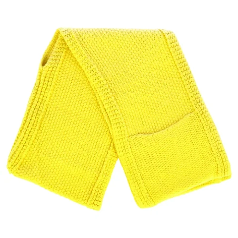 Hermès Vintage Pre-owned Cashmere scarves Yellow Dames