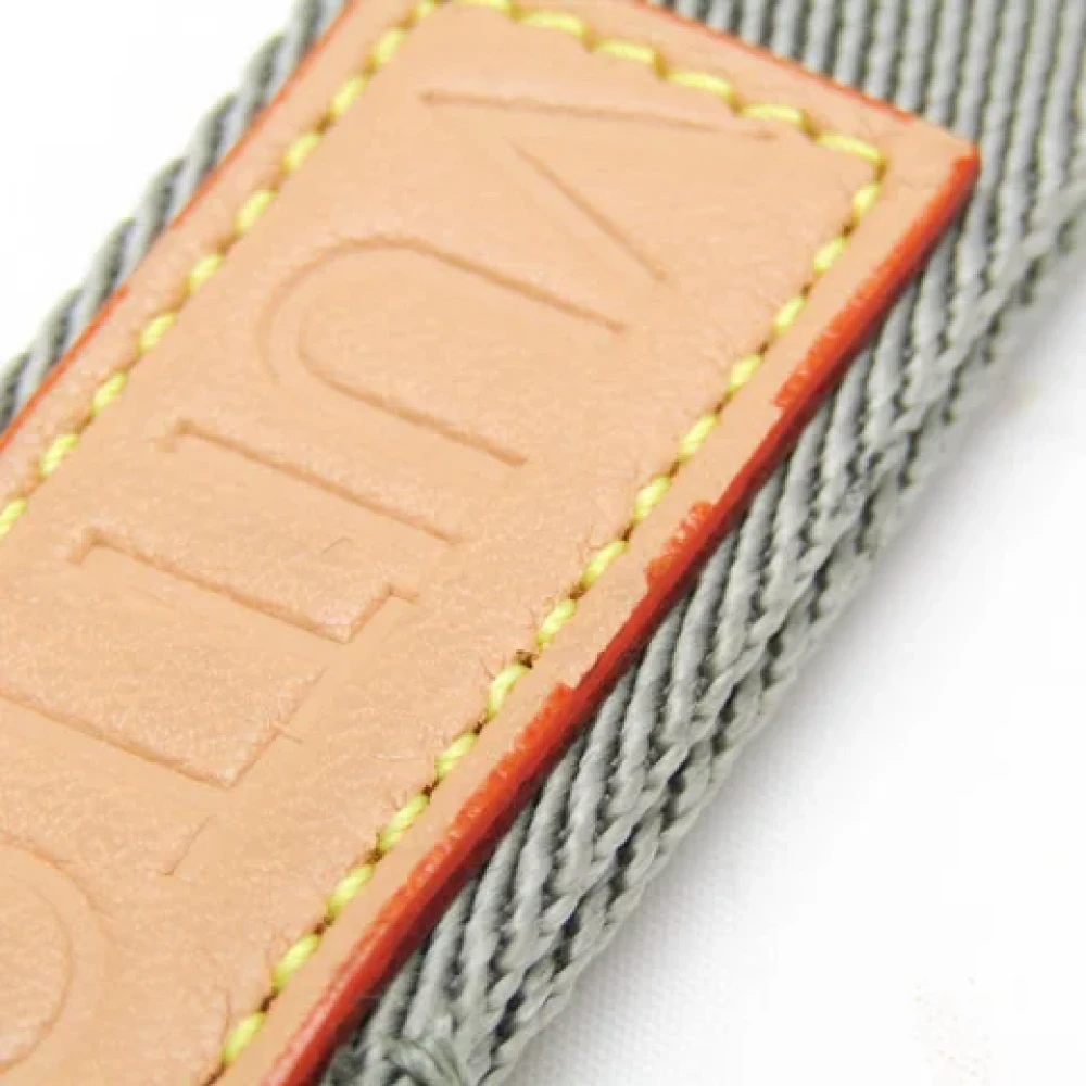 Louis Vuitton Vintage Pre-owned Leather key-holders Gray Dames