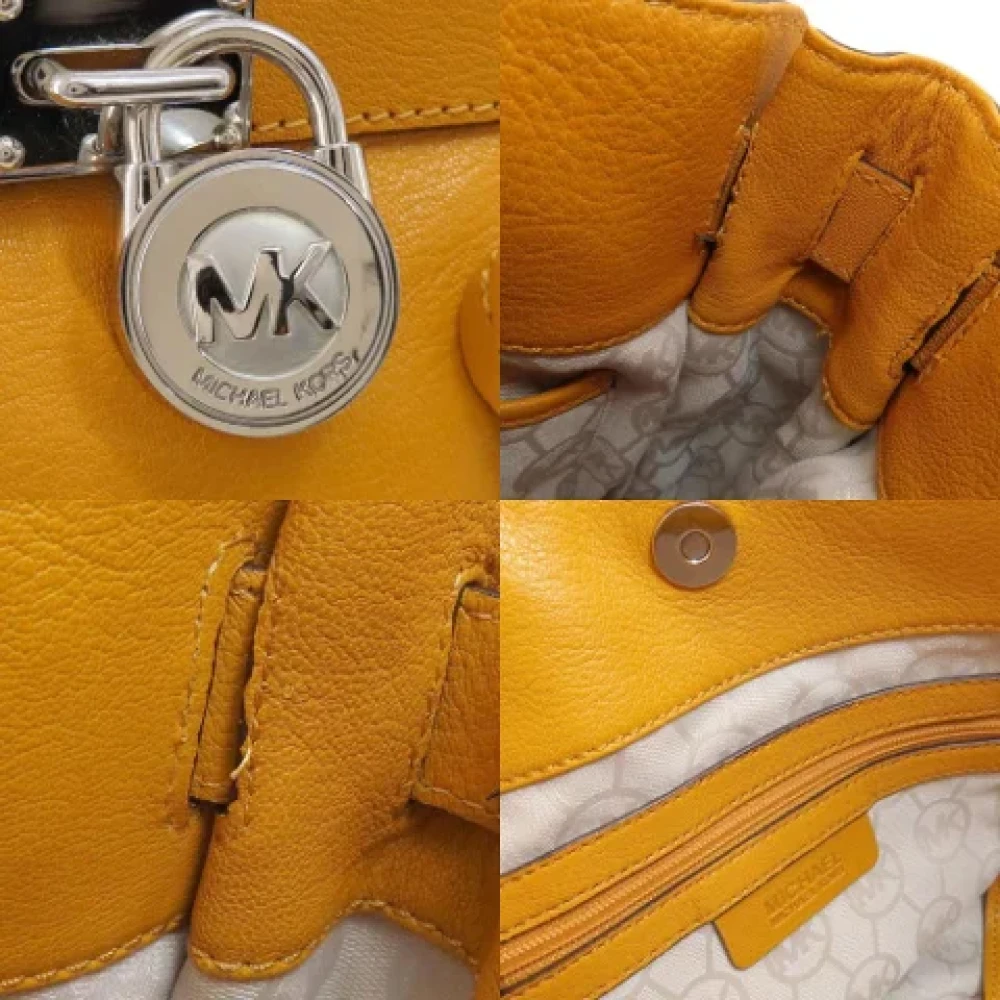 Michael Kors Pre-owned Fabric handbags Yellow Dames