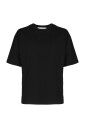 t-shirt-avec-logo-brode