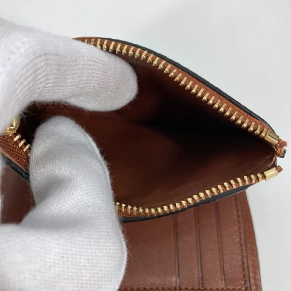 Loewe Pre-owned Leather wallets Yellow Dames