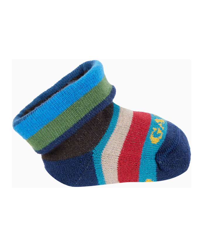 socks-andamp-tights